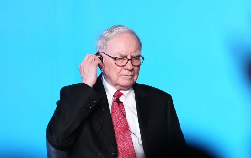  Warren Buffett