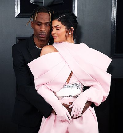   Kylie Jenner a Travis Scott61st Annual Grammy Awards, Arrivals, Los Angeles, USA – 10. februára 2019