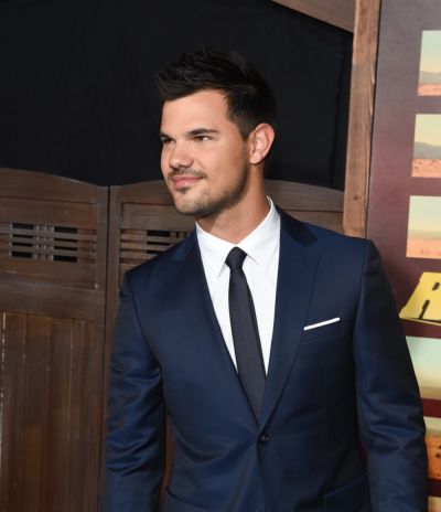   Taylor Lautner'Ridiculous 6' film premiere, Los Angeles, America - 30 Nov 2015