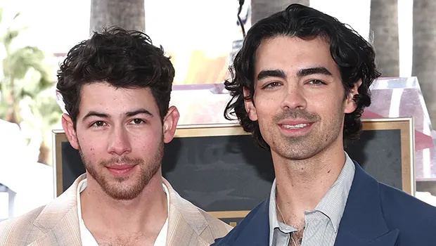 Joe ja Nick Jonas syövät yhdessä illallista NYC:ssä ennen Sophie Turnerin huoltajuusjuttua