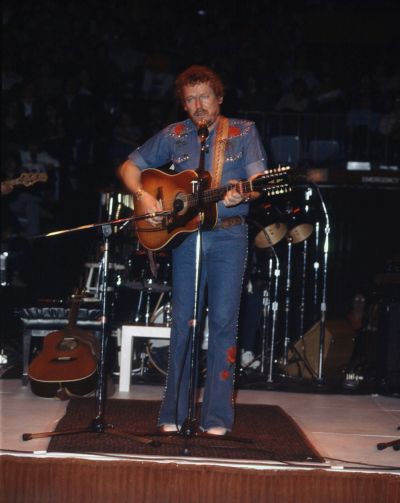   Gordon Lightfoot în 1981