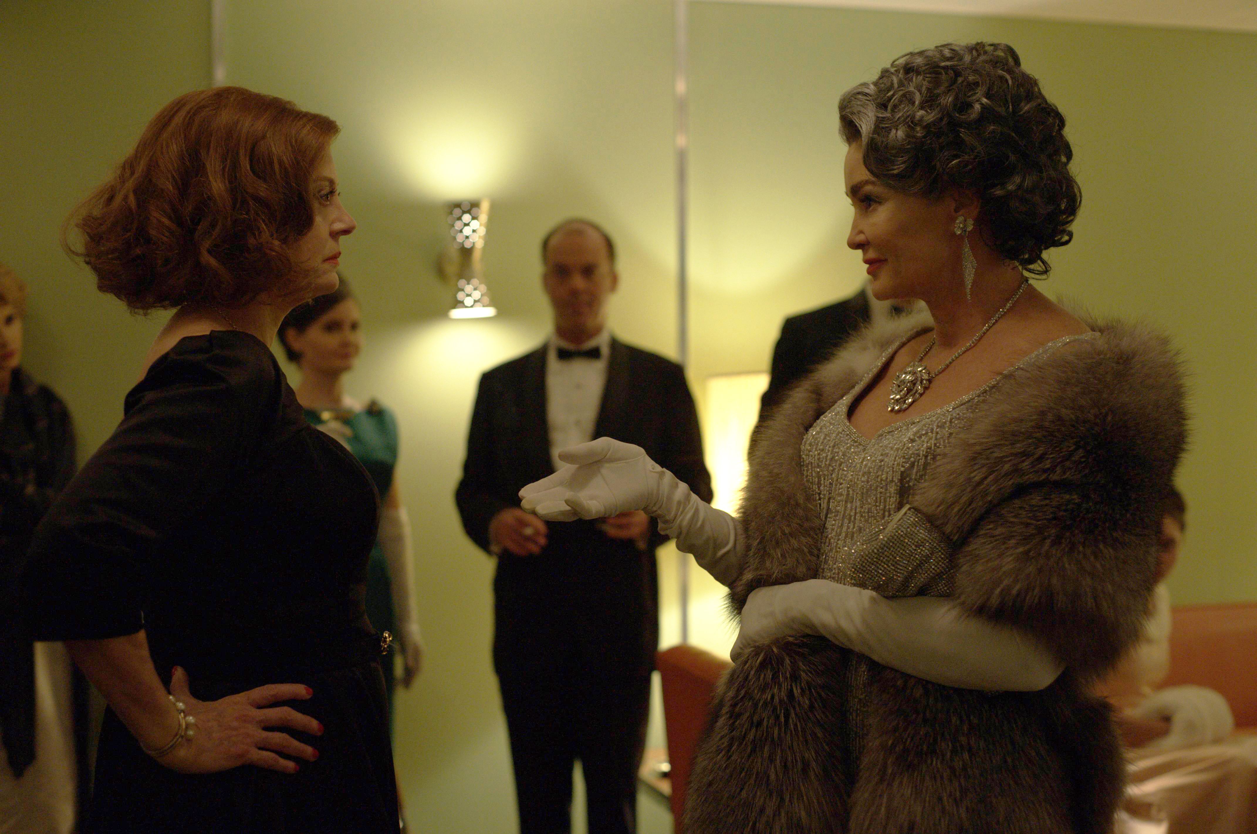 'Feud: Bette and Joan' Serie Premiere Recap: Ciò chì hè accadutu à Baby Jane?