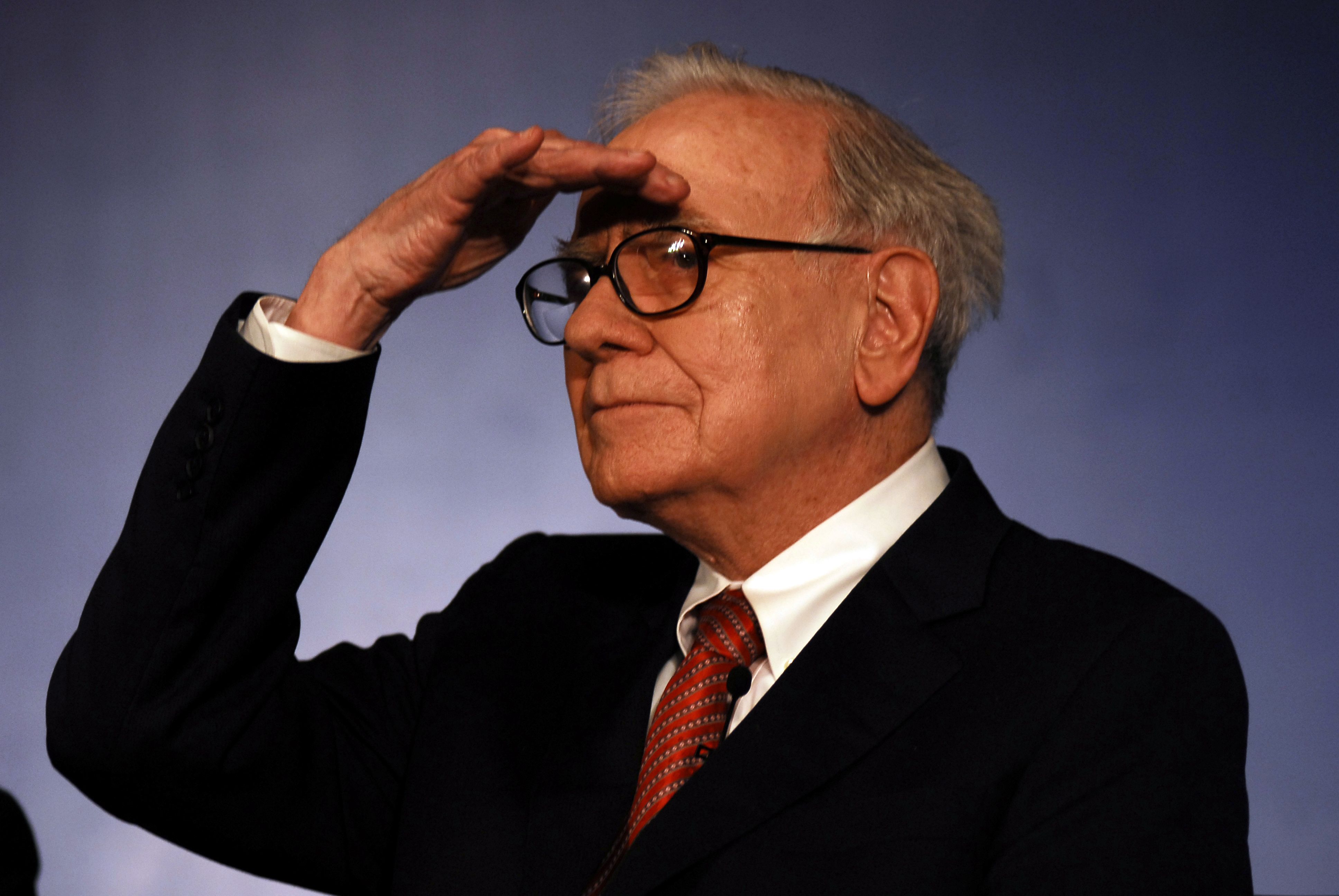 Warren Buffett afslører top 3-kriterier for hans 'ægteskabslignende' erhvervelse