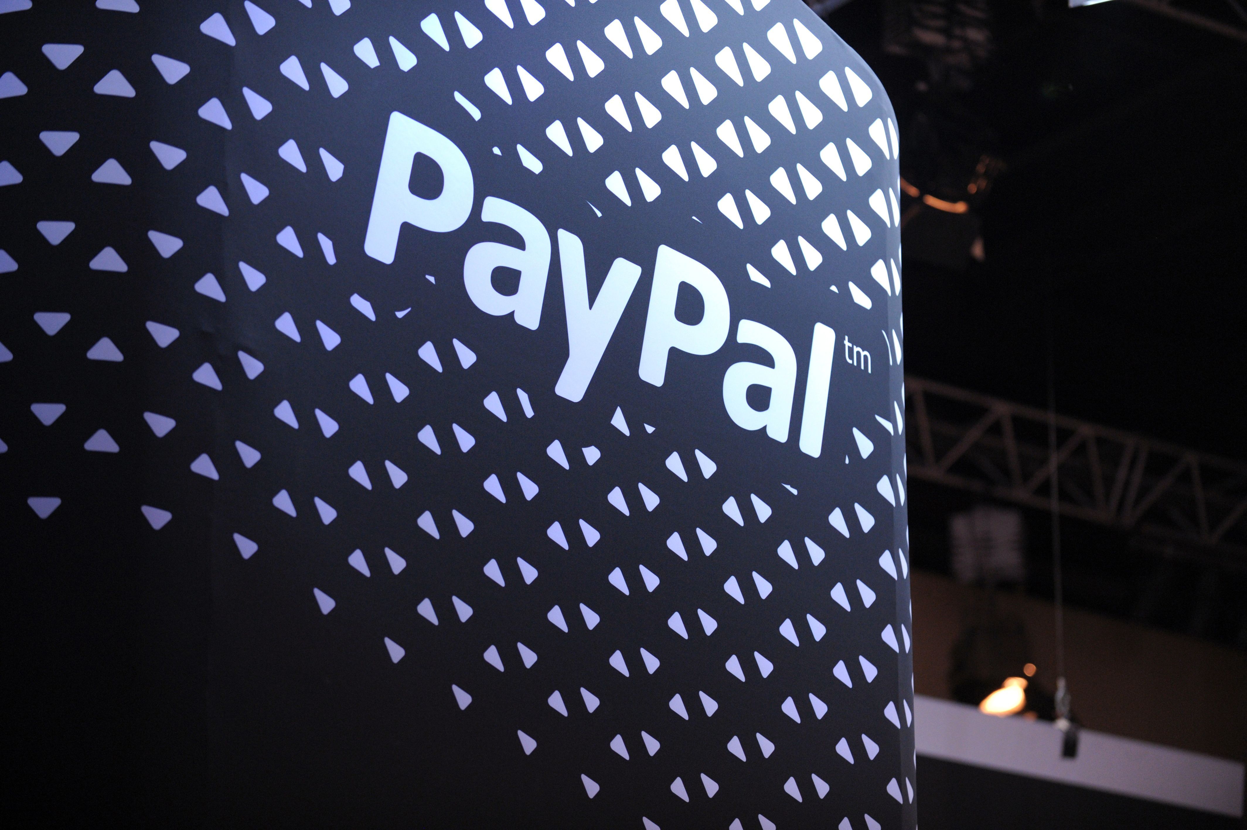PayPal investit 500 millions de dollars dans Uber avant son introduction en bourse pour étendre son partenariat de paiement