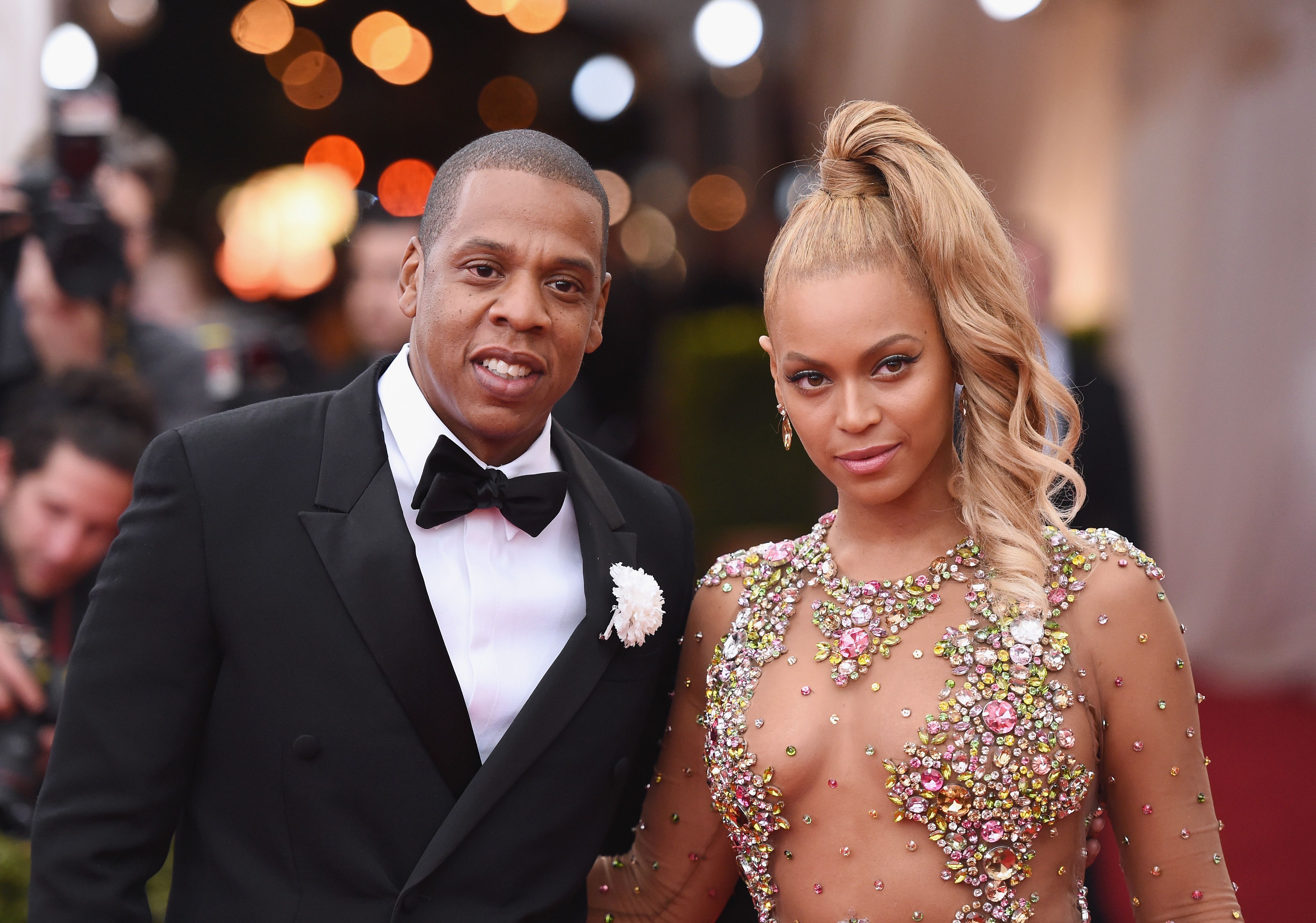 Jay Z y Beyoncé inspiraron el símbolo de 'poder blanco', afirma una figura alternativa a la derecha