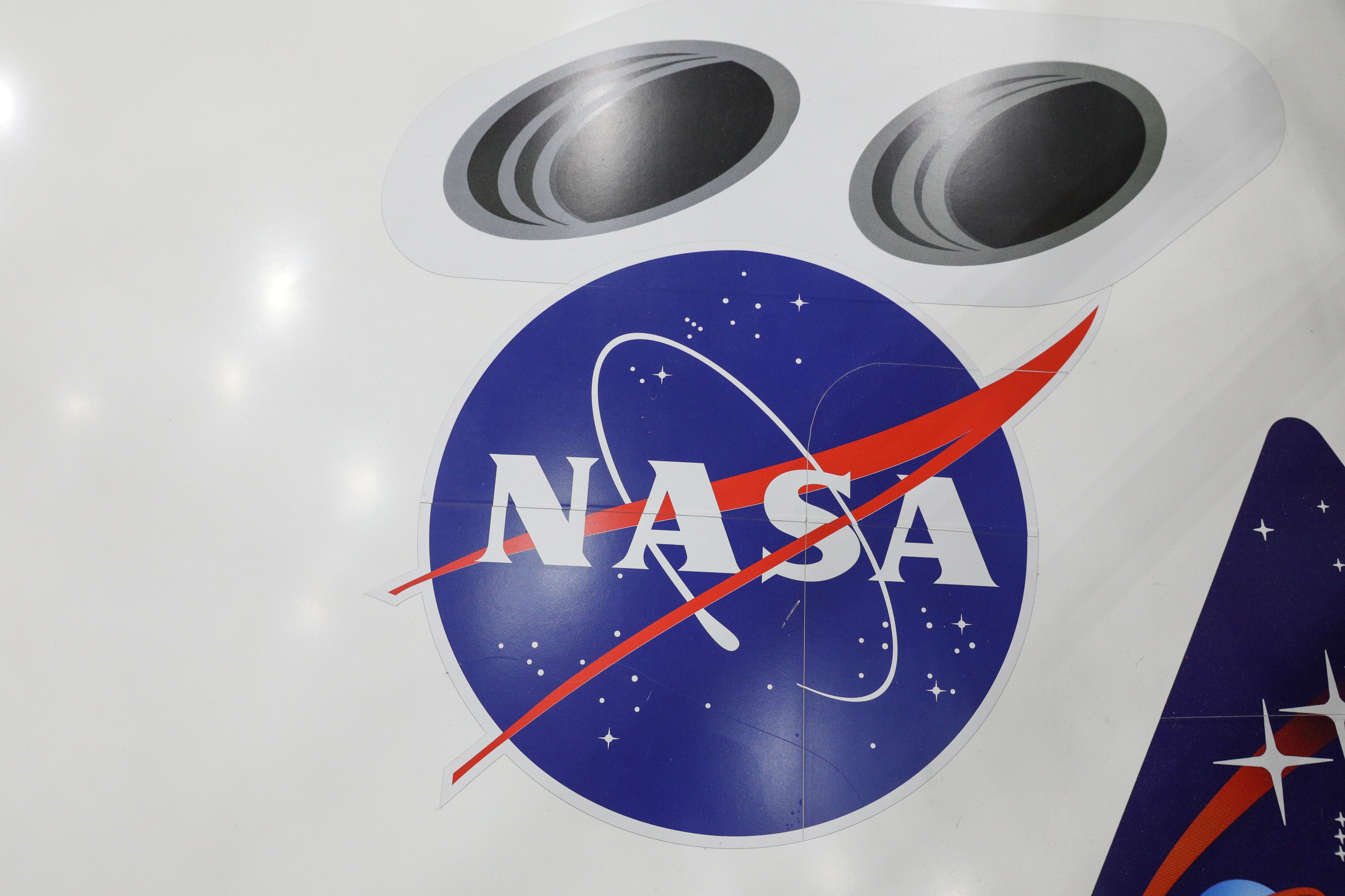 NASA se probouzí změnou rasistických hvězdných jmen a názvu jejího ústředí