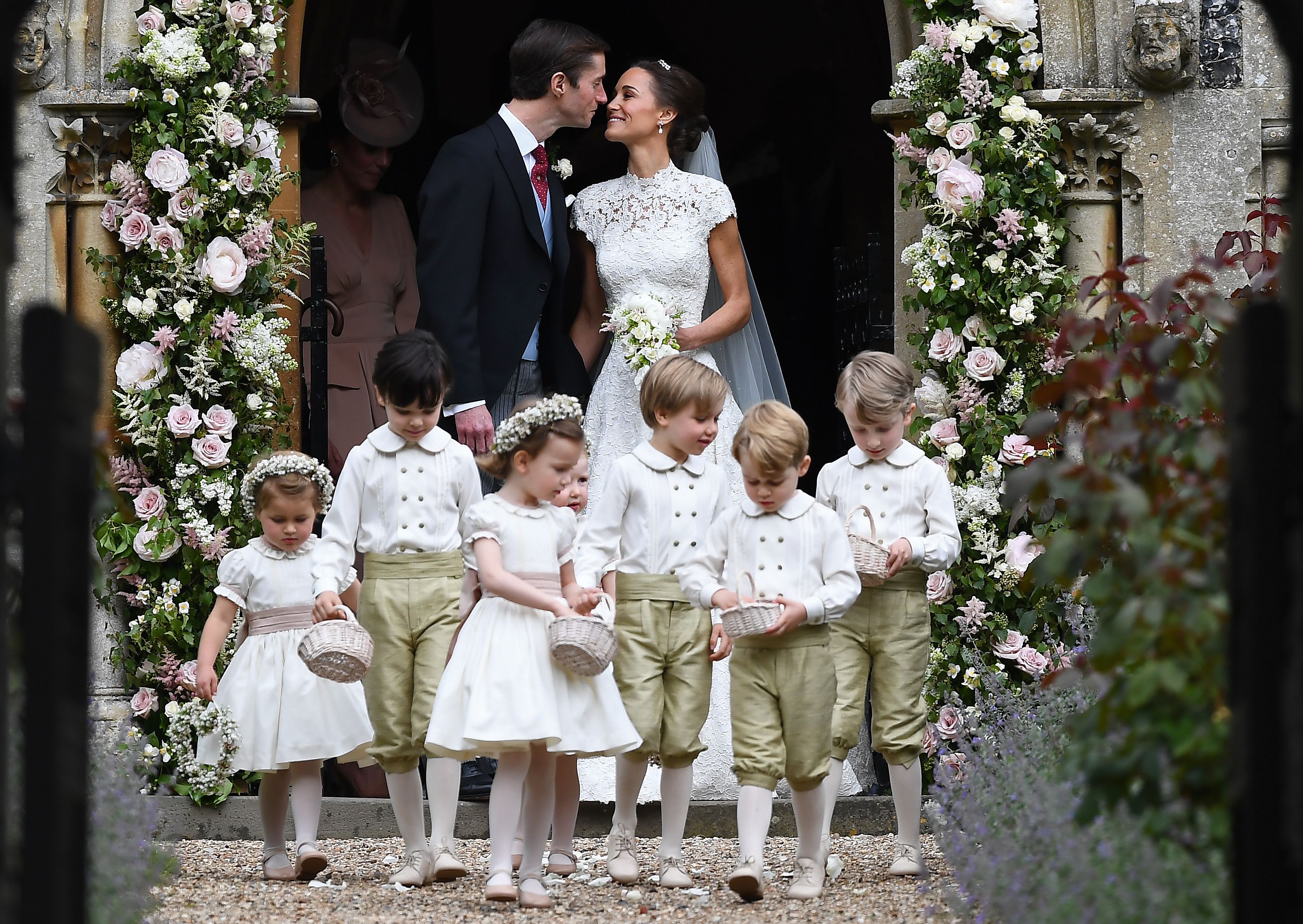 Fiecare ținută văzută la nunta lui Pippa Middleton