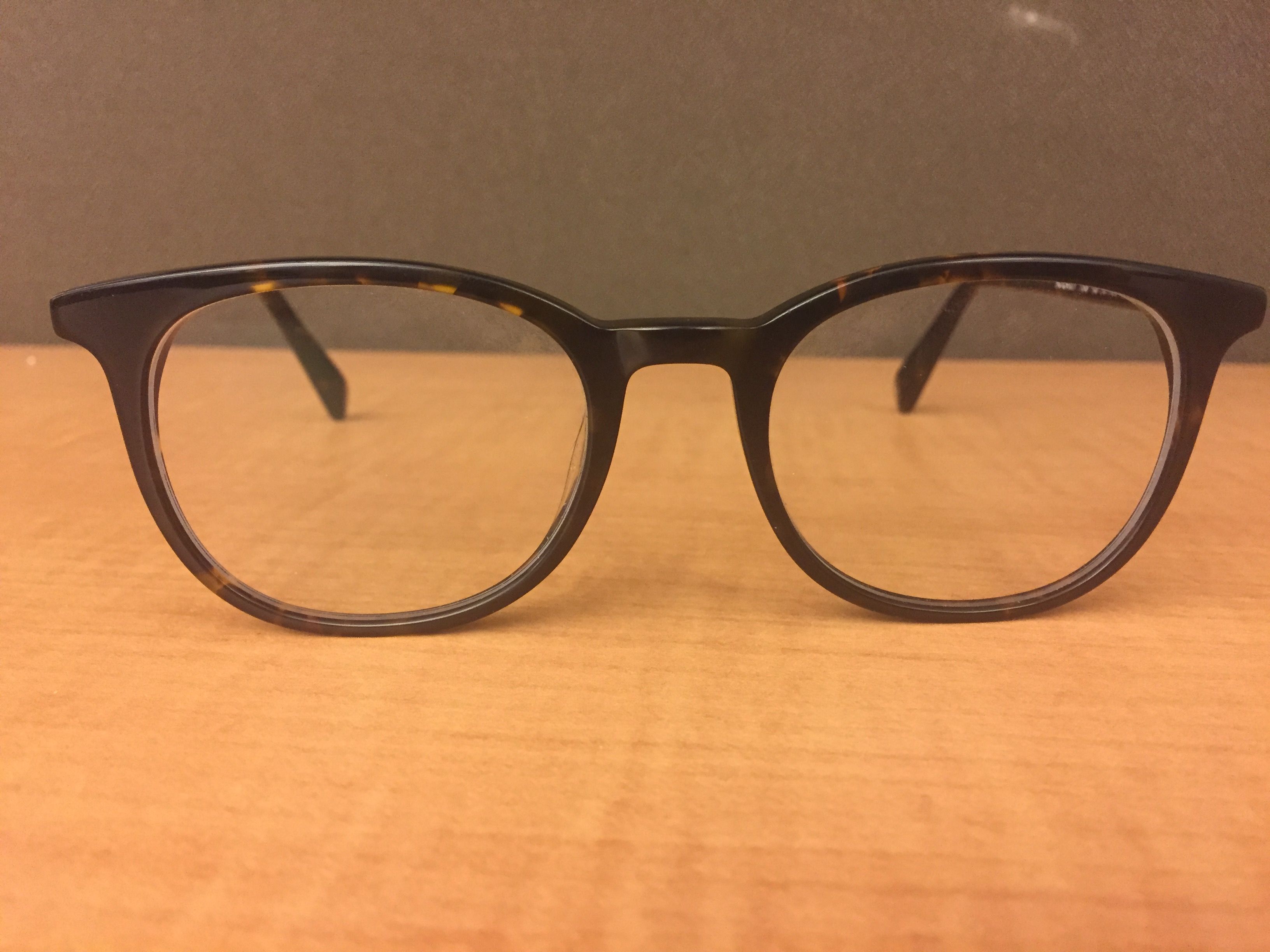 वॉर्बी पार्कर एनवायसी पब्लिक स्कूल किड्सना विनामूल्य हिपस्टर चष्मा देईल