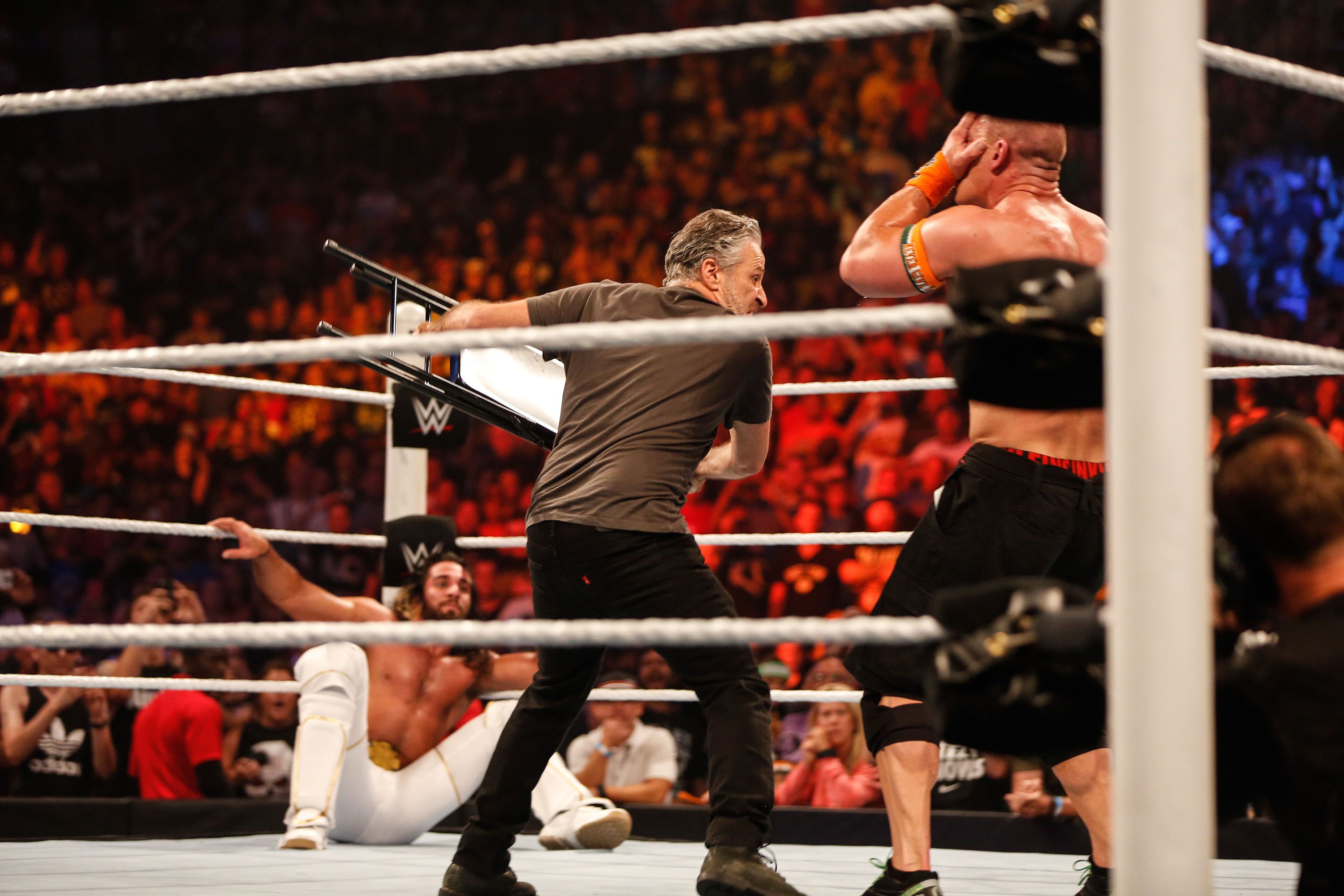 Cultar Slam: Na dh ’ionnsaich mi bho bhith an làthair aig‘ WWE Raw ’aig Ionad Barclays
